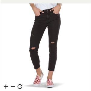 Vans black skinny jeans- holes in knees